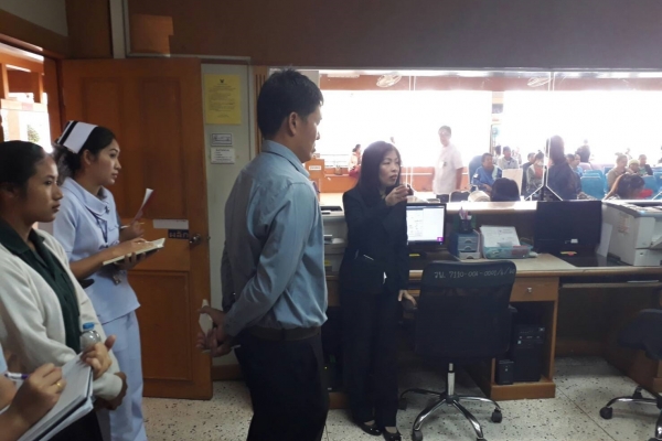 รับการเยี่ยมเพื่อต่ออายุการรับรองกระบวนการคุณภาพโรงพยาบาล Re Accreditation 2 จาก สรพ.