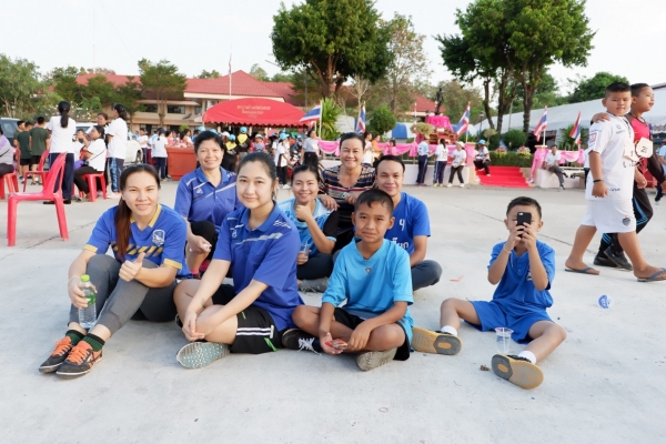 ร่วมงานวันสถาปนาอำเภอวังสามหมอปี2561