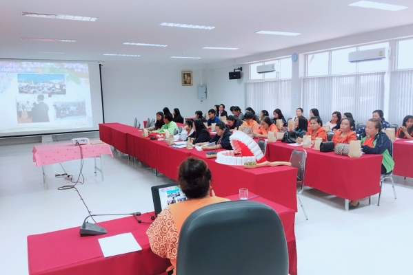 อบรมครูพี่เลี้ยงศูนย์พัฒนาเด็กเล็กและครูโรงเรียนอนุบาล ปี2561