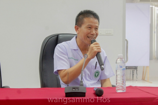 บริษัทอุตสาหกรรมน้ำตาลอีสาน จำกัด มอบรถเยี่ยมบ้านและที่นอนลม