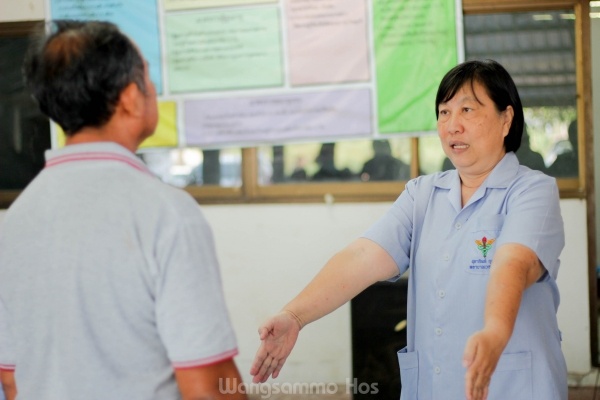หน่วยบริการปฐมภูมิออกให้บริการตรวจคัดกรองสุขภาพประชาชน