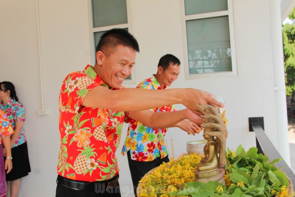 สุขสันต์วันสงกรานต์ 2562