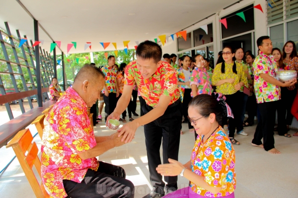 สุขสันต์วันสงกรานต์ 2562