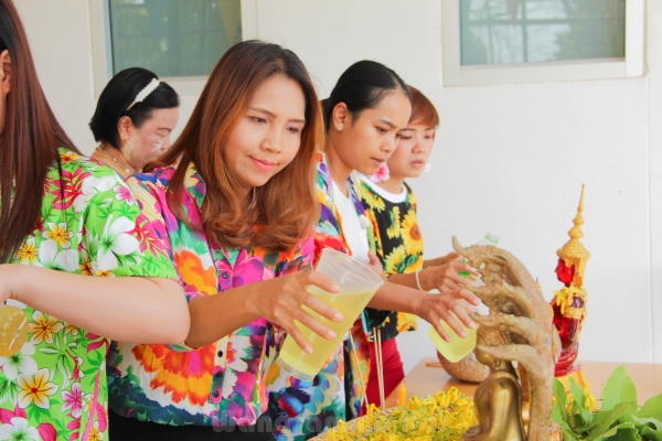 สุขสันต์วันสงกรานต์ 2562