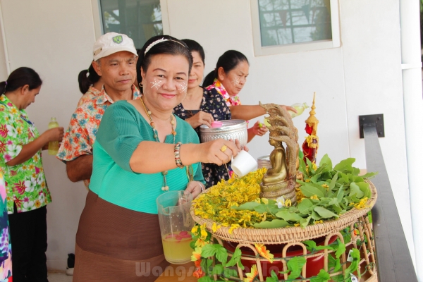 สุขสันต์วันสงกรานต์ 2562