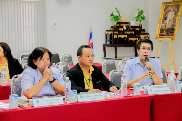 รับผู้ตรวจสาธารณสุขนิเทศก์ เขตสุขภาพที่8