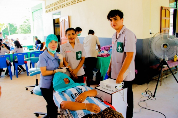 หน่วยแพทย์เคลือนที่ พอ.สว